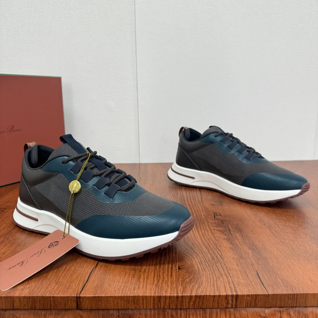 Batch 760 Loro Piana mesh cowhide stitching casual sports men's shoes LP jogging shoes OEM original soles feel free to enter the counter! This casual shoe is knitted from Wind fiber, giving it a unique three-dimensional effect. The unique silhouette narrows slightly at the midsection and is embellished with nappa leather details. The lightweight rubber sole and studs on the edge enhance traction and stability, and functional details full of modern aesthetics add a sporty style to the shoe. The upper uses a hot-melt edge-sealing process. The lightweight technical material of the Kummel-colored rubber outsole is inlaid with cushioning pads on the inside of the sole to distribute the weight more evenly and reduce the load during walking. The leather eyelets are directly set on the upper fixed to the sole to ensure stability. The rear is equipped with cushioning pads to improve wearing comfort. The full package of the counter comes with a shoelace insole. Multiple colors available! Fabric: 100% nylon Decoration: 100% cow leather Accessories: 100% polyurethane Size: 39-40-41-42-43-44 Standard leather shoe size (38/45 can be customized and returns and exchanges are not supported) Item number: FAM1718 gray blue